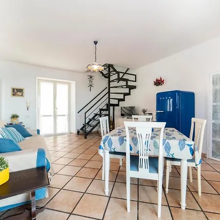 Palazzo Carrano 4*