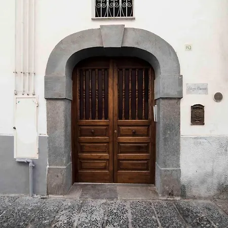 Palazzo Carrano